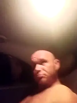 Snapshot of Ak0904 chatting on 10-30-25, 11:27 Ak0904 online show from 10-30-25, 11:27