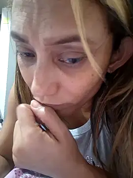 Snapshot of salome_drasin chatting on 05-15-26, 11:12 salome drasin online show from 05-15-26, 11:12