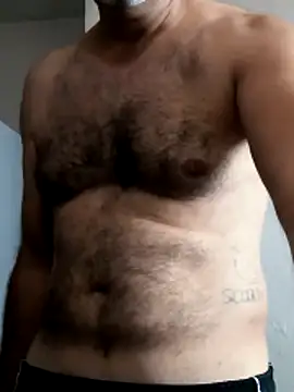 Snapshot of Juan_45 chatting on 06-20-26, 12:30 Juan 45 online show from 06-20-26, 12:30