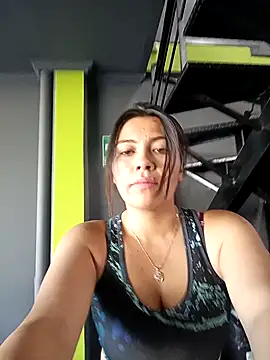 Snapshot of LIZ-06_ chatting on 02-19-25, 12:55 LIZ-06 online show from 02-19-25, 12:55