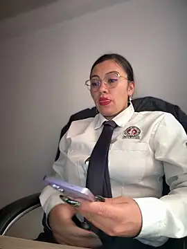 LIZ-06  online show from 10-01-25, 01:50