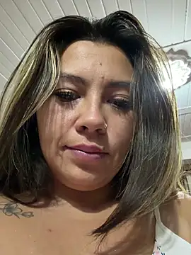 LIZ-06  online show from 06-11-26, 02:53