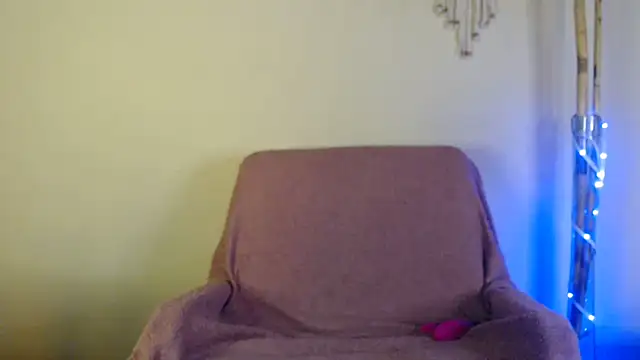 natgirlnatural online show from 03-06-26, 08:27