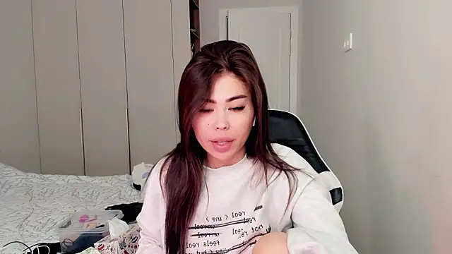 may mia online show from 03-05-26, 07:26