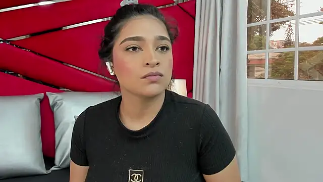 Snapshot of AdeleGray chatting on 02-03-25, 12:03 AdeleGray online show from 02-03-25, 12:03