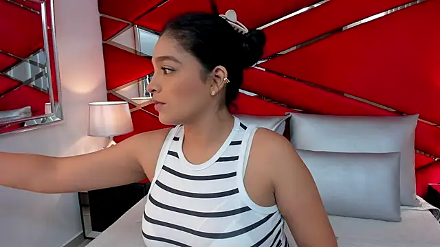 Snapshot of AdeleGray chatting on 03-12-25, 11:53 AdeleGray online show from 03-12-25, 11:53