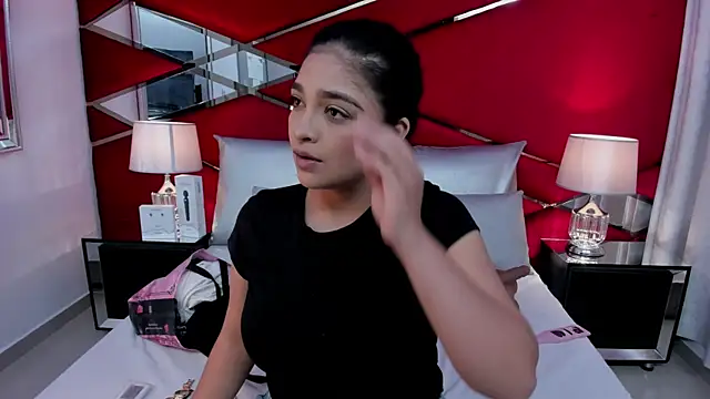 Snapshot of AdeleGray chatting on 09-25-25, 11:47 AdeleGray online show from 09-25-25, 11:47