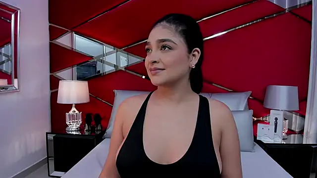 Snapshot of AdeleGray chatting on 09-29-25, 11:48 AdeleGray online show from 09-29-25, 11:48