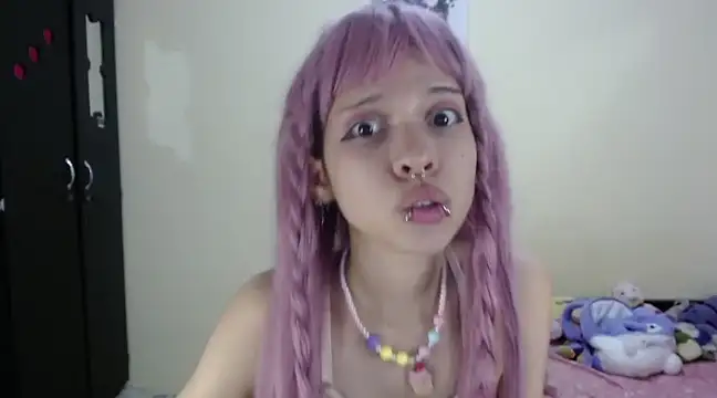 Snapshot of hachi_kitty chatting on 01-06-25, 05:41 hachi kitty online show from 01-06-25, 05:41