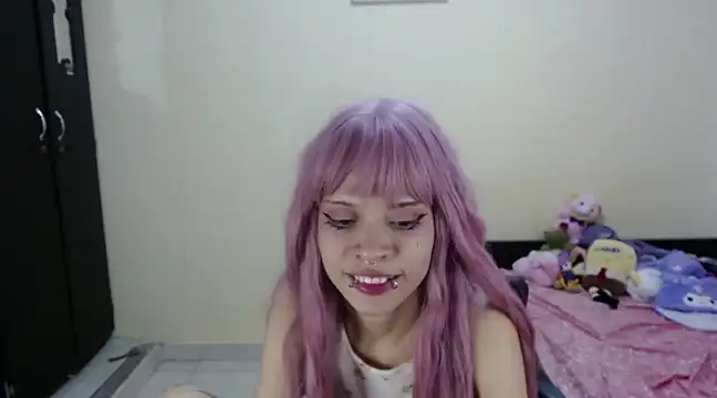 Snapshot of hachi_kitty chatting on 01-07-25, 05:33 hachi kitty online show from 01-07-25, 05:33