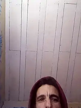 Snapshot of Kilituck chatting on 06-26-26, 12:37 Kilituck online show from 06-26-26, 12:37