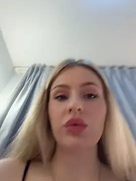 Snapshot of CaseyCumFace chatting on 05-20-26, 10:16 CaseyCumFace online show from 05-20-26, 10:16