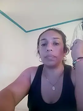 yaz guzman online show from 09-22-25, 08:55
