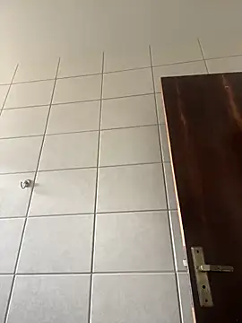 alexxng online show from 02-07-25, 05:07