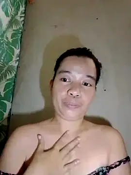 Snapshot of Pussy_delicious chatting on 05-11-26, 02:39 Pussy delicious online show from 05-11-26, 02:39