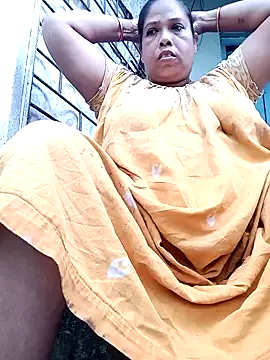 Hotty-rumi online show from 09-16-25, 11:44