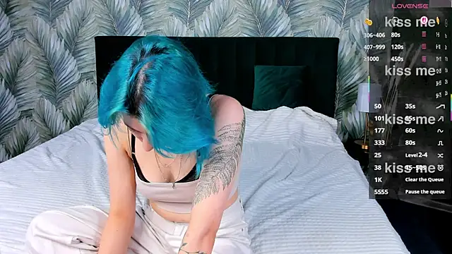 Bonni Meiz online show from 09-20-25, 02:12