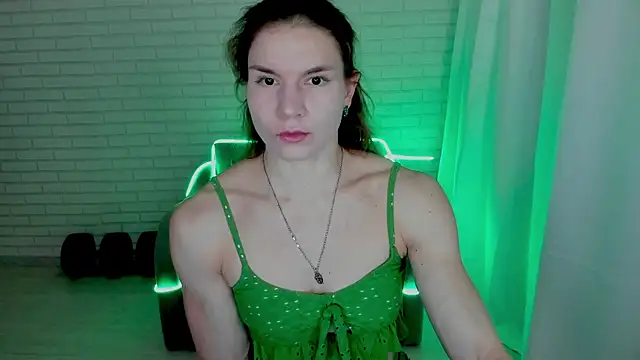 Lisa Ray online show from 01-12-25, 06:17