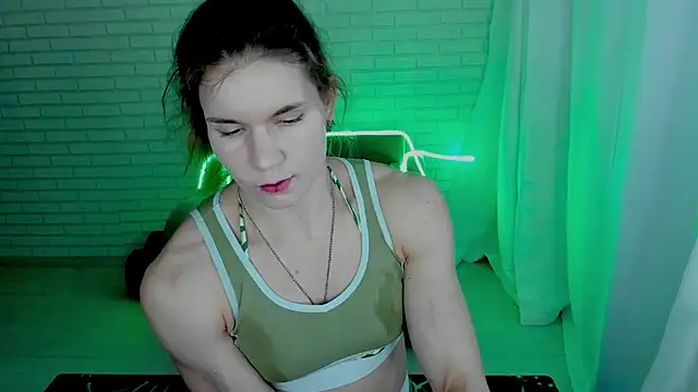 Lisa Ray online show from 01-21-25, 09:57