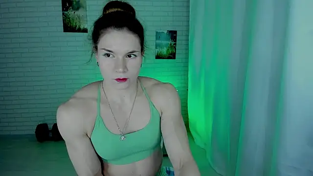 Snapshot of Lisa_Ray chatting on 02-17-26, 12:40 Lisa Ray online show from 02-17-26, 12:40