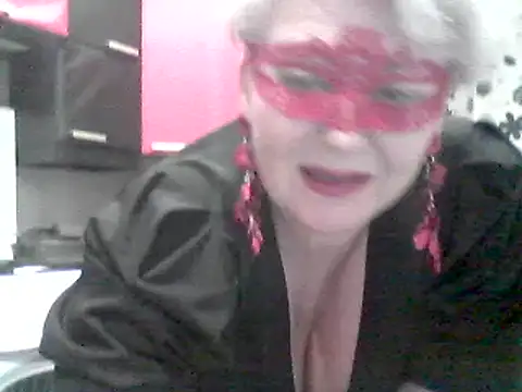 Lisa Suzie online show from 09-10-25, 07:14