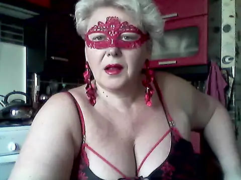 Lisa Suzie online show from 04-15-26, 08:10