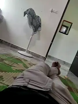 raamcxy online show from 12-21-24, 08:18