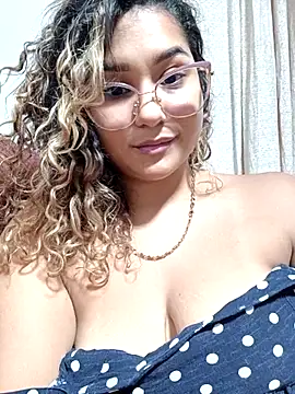 BrendaGirs online show from 10-21-25, 03:18