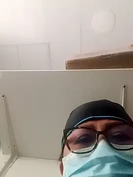 Darly Gomez online show from 03-03-25, 01:09