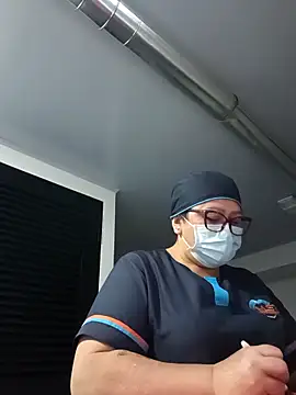 Darly Gomez online show from 02-05-26, 06:01