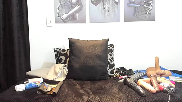 Roxanne squirt online show from 02-16-25, 04:53