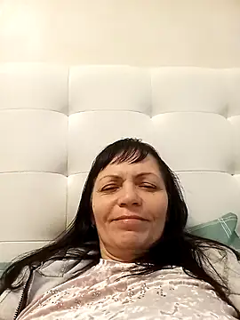 Stellallovee online show from 12-28-24, 10:58