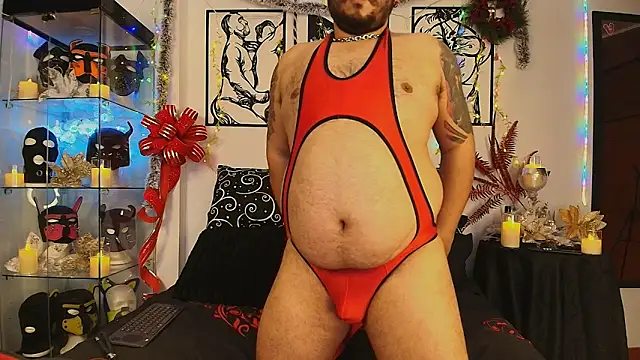 Snapshot of dannybear_ chatting on 12-26-24, 01:18 dannybear online show from 12-26-24, 01:18
