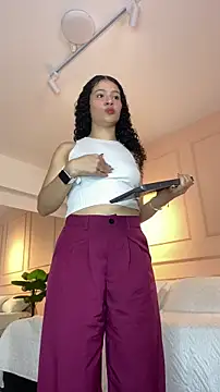 SHARONN     online show from 03-04-26, 04:07