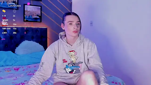 elafranco  online show from 12-17-24, 08:10