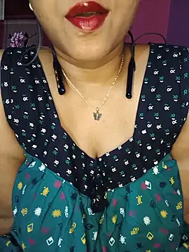 Sexy Mona Bhabhi online show from 06-17-26, 06:53