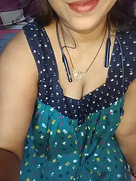 Sexy Mona Bhabhi online show from 08-05-26, 06:22
