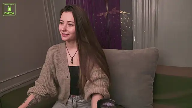 Snapshot of Ishtar_Divine chatting on 01-16-25, 04:38 Ishtar Divine online show from 01-16-25, 04:38