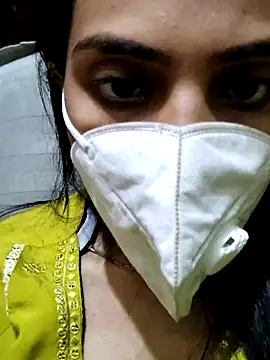 Snapshot of unique_gracy chatting on 02-06-25, 11:21 unique gracy online show from 02-06-25, 11:21