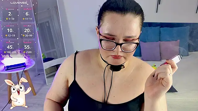 Snapshot of Jessica_Joy chatting on 02-19-25, 02:12 Jessica Joy online show from 02-19-25, 02:12