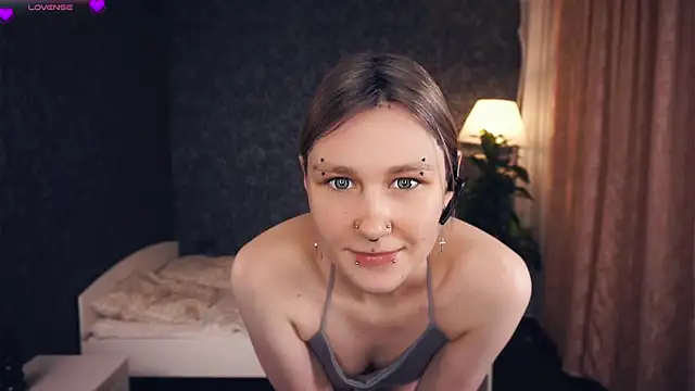 MoiraHavins online show from 12-14-25, 05:35