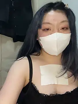 YUNA-yuna online show from 01-21-25, 04:05