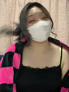 YUNA-yuna online show from 02-22-25, 04:40