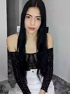DanielaySeba online show from 12-29-24, 03:44