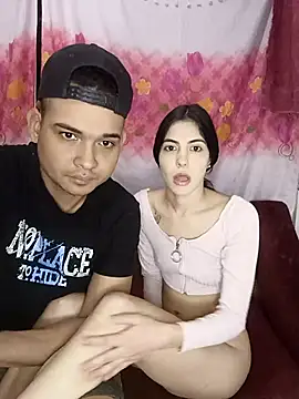 DanielaySeba online show from 02-15-25, 02:55