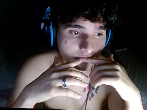 Charley quin online show from 03-24-26, 01:10