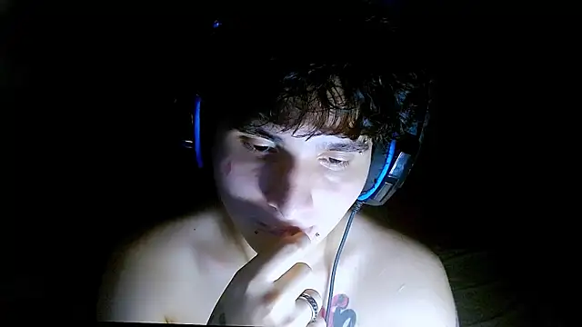 Charley quin online show from 04-16-26, 12:22