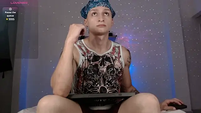 arthurphoenix  online show from 12-28-24, 02:54