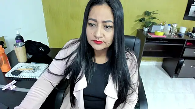 Adele Sweett online show from 02-05-25, 10:19