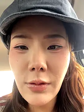 ChuChu1991 online show from 11-07-25, 07:52